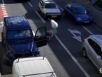 "Їдь або включи аварійку". Велосипедист, якого побили через зауваження про парковку, розповів деталі конфлікту