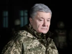 Військовий Сталкер: Замість вимагати будівництва нових фортифікацій Порошенко має відсидіти за розкрадання на старих