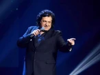 "Іво стоїчно витримав зйомки в пекельній спеці". Відомий ведучий показав свіже фото 71-річного Бобула