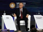 Чутки про смерть економіки РФ "перебільшені", вважає Путін. Його ж банкіри кажуть: там "ідеальний шторм"