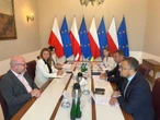 Польща запевнила, що права українців будуть гарантовані, але "окремі питання" уточнять – посол України