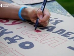 "Влада – це народ, а ви – кнопки". Четвертий день мітингу проти закону щодо НАБУ. Фото