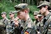En Allemagne, les jeunes craignent le retour du service militaire obligatoire