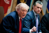 Un accord "ce week-end" ? Pourquoi Donald Trump a finalement renoncé à frapper l'Iran