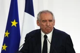 François Bayrou pourrait-il être notre Churchill ? L'avis tranché des historiens