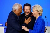 Adhésion de l'Ukraine à l'UE : une première étape de négociations, mais un chemin encore long