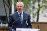 Dette publique : l’idée de Bruno Le Maire pour créer un "euro de référence"