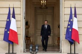 Crise politique : la France a vu 130 ministres défiler depuis 2022