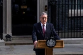 "Un triomphe devenu tragédie" : la démission de Keir Starmer vue par la presse britannique