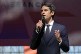 Gabriel Attal et LR : de la séduction à l’affrontement, les dessous de sa stratégie