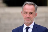 Municipales à Paris : Emmanuel Grégoire remporte la primaire socialiste, un désaveu pour Anne Hidalgo