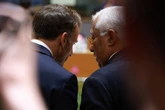 Guerre en Ukraine : faut-il rouvrir le dialogue avec Vladimir Poutine ? L’Europe divisée sur la stratégie