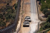 L'armée israélienne annonce avoir mené des raids terrestres en Syrie