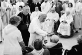 L’espionnage, le Vatican et la chute du communisme : les secrets de Jean-Paul II