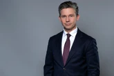 Pål Jonson, ministre de la Défense suédois : "Pour le moment, la Russie est empêtrée en Ukraine mais..."