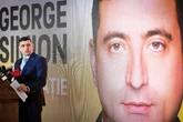 Fan de Trump, antivax et anti-Kiev… George Simion, l’homme qui veut restaurer la "Grande Roumanie"