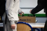 Le téléphone portable interdit au lycée dès le 1er septembre, une tendance déjà bien ancrée en Europe