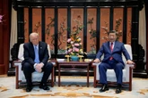 Alice C. Hill : "Le duel entre la Chine et les Etats-Unis pourrait se jouer sur le climat"