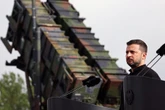 Guerre en Ukraine : les Européens peuvent-ils compenser la suspension de l’aide américaine ?
