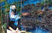 Ziarah Ke Makam Julia Perez, Nia Anggia Ungkap Kerinduannya