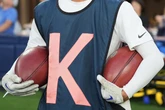 NFL trade deadline preview: Buyers, sellers, players to watch with 4 weeks left