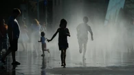 How to keep babies and young children safe when temperatures soar