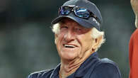 ‘National treasure': Brewers icon and famed broadcaster Bob Uecker dies at 90