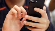 Got ‘texting thumb'? Here's how to soothe phone-related pains