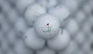 Masters becomes an open race after Rory McIlroy stumbles 