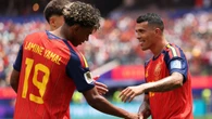 Spain routs Austria 3-0 to advance in World Cup, Portugal-Croatia awaits