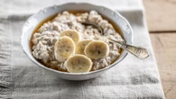 Can eating oatmeal daily get rid of constipation? Dietitians weigh in
