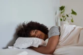 Neurologist shares 5-step nighttime routine to detox your brain naturally