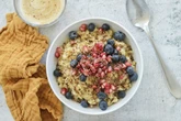 This is the ideal number of calories to eat at breakfast to curb cravings all day