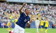 Mexico beats Ecuador in FIFA World Cup, advances to Round of 16