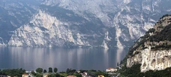 Zwei Tote bei Bootskollision auf dem Gardasee