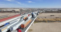 30 agentes de aduanas ‘dieron vía libre’ a criminales para el tráfico de combustible