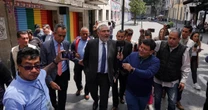 Mandan ‘saludos’ a ‘La Barredora’: Ciudadanos le gritan a Adán Augusto en CDMX tras caso Hernán Bermúdez