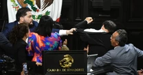 ¿Quién es Carlos Gutiérrez Mancilla, el diputado del PRI que también golpeó a Noroña en el Senado?