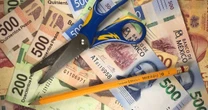 Gobierno busca evitar degradación con recorte al gasto
