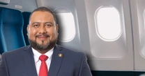 Balconean a diputado por votar en línea mientras abordaba un avión: ‘¿Van a Tokio?’
