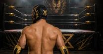 Fallece el luchador Tempo en un accidente de moto en la CDMX: ¿Qué se sabe del caso?