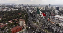 México debe frenar deuda para mantener el grado de inversión