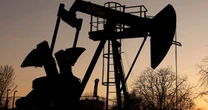 Guerra en Irán y salida de Emiratos Árabes de la OPEP+ disparan a más de 100 dólares el barril de petróleo