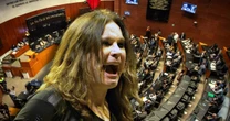 ‘Aquí también hay metaleros’: Congreso mexicano dedica minuto de aplausos a Ozzy Osbourne