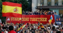 FOTOS: Así festejó la selección de España su victoria en el Mundial 2026