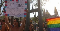 ⁠Caso Karime desata lucha vs terapias de conversión de la Patrulla Espiritual: ‘No nos quiten derechos’
