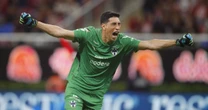 Videos: Ex de Rayados de Monterrey provoca pelea campal en España; ‘es inadmisible’ dice el Zaragoza