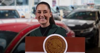 Sheinbaum dice que ninguna automotriz ‘se moverá’ de México pese a Trump: ‘Hay un buen ambiente’