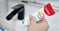 ¿Deja mal aliento? Cofepris ordena retiro de pasta de dientes por riesgo a la salud; conoce cuál es