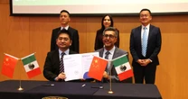 ‘De la UNAM para el mundo’: Embajada China ofrece becas para estudiar en el país asiático